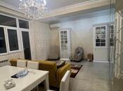 Satılır 2 otaqlı köhnə tikili 90 m², İnşaatçılar m., photo 3 from 8