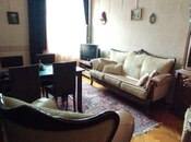 Satılır 3 otaqlı köhnə tikili 75 m², Elmlər Akademiyası m., photo 3 from 8