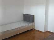 Продаётся 3-комн. вторичка 70 м², м. Элмляр Академиясы, photo 5 from 8