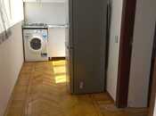 Продаётся 3-комн. вторичка 70 м², м. Элмляр Академиясы, photo 7 from 8