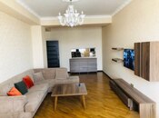 Сдаётся 2-комн. новостройка 110 м², Насиминский  р., photo 1 from 8