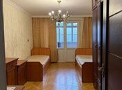 Satılır 3 otaqlı köhnə tikili 60 m², Elmlər Akademiyası m., photo 3 from 8
