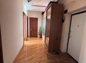 Сдаётся 3-комн. новостройка 130 м², м. Иншаатчылар, photo 1 from 8