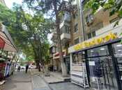 Satılır 3 otaqlı köhnə tikili 75 m², Elmlər Akademiyası m., photo 2 from 8