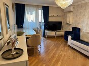 Satılır 3 otaqlı köhnə tikili 75 m², Memar Əcəmi m., photo 2 from 8