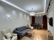 Продаётся 2-комн. вторичка 76 м², м. Азадлыг проспекти, photo 1 from 8