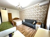 Продаётся 1-комн. вторичка 35 м², м. Ази Асланов, photo 2 from 8