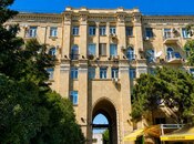 Продаётся 2-комн. вторичка 60 м², м. Ичеришехер, photo 2 from 8