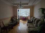 İcarəyə verilir 3 otaqlı köhnə tikili 95 m², Nizami m., photo 1 from 4