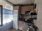 Продаётся 3-комн. вторичка 65 м², м. Нефтчиляр, photo 7 from 8