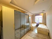 Продаётся 2-комн. вторичка 65 м², м. Низами, photo 4 from 8