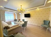 Продаётся 2-комн. вторичка 65 м², м. Низами, photo 1 from 8