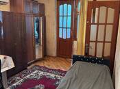 Сдаётся 2-комн. вторичка 65 м², м. Иншаатчылар, photo 1 from 8