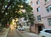 Satılır 2 otaqlı köhnə tikili 45 m², Memar Əcəmi m., photo 2 from 8