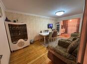 Продаётся 3-комн. вторичка 75 м², м. Нефтчиляр, photo 1 from 8