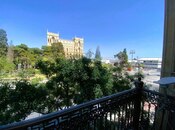 Satılır 4 otaqlı köhnə tikili 120 m², Sahil m., photo 4 from 8