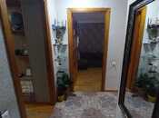 Продаётся 3-комн. вторичка 65 м², м. Нефтчиляр, photo 2 from 8