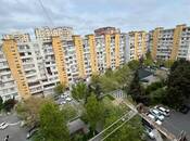 Продаётся 2-комн. вторичка 65 м², м. Иншаатчылар, photo 1 from 8