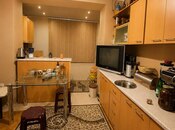 Продаётся 3-комн. вторичка 100 м², м. Ази Асланов, photo 1 from 8