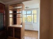 Satılır 2 otaqlı köhnə tikili 65 m², Bakıxanov q., photo 4 from 8
