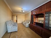 Satılır 2 otaqlı köhnə tikili 65 m², Bakıxanov q., photo 3 from 8