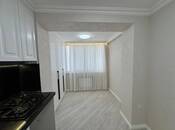 Продаётся 2-комн. вторичка 50 м², м. Иншаатчылар, photo 6 from 8