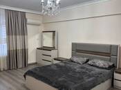 Сдаётся 3-комн. вторичка 70 м², м. Кара Караев, photo 2 from 8