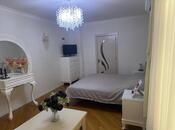 Satılır 4 otaqlı köhnə tikili 110 m², İnşaatçılar m., photo 6 from 8