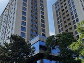 Сдаётся 2-комн. новостройка 90 м², м. Гянджлик, photo 1 from 8