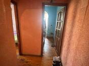 Продаётся 3-комн. вторичка 67 м², м. Кара Караев, photo 3 from 8