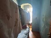 Продаётся 3-комн. вторичка 67 м², м. Кара Караев, photo 4 from 8