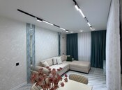 Продаётся 2-комн. вторичка 65 м², Хатаинский р., photo 1 from 8