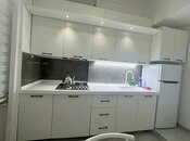 Продаётся 3-комн. вторичка 75 м², м. Элмляр Академиясы, photo 4 from 8