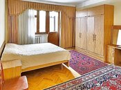 Продаётся 3-комн. вторичка 135 м², м. Кара Караев, photo 6 from 8