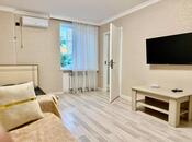 İcarəyə verilir 2 otaqlı köhnə tikili 60 m², Elmlər Akademiyası m., photo 3 from 8