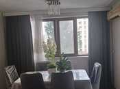 Продаётся 3-комн. вторичка 65 м², м. Иншаатчылар, photo 1 from 8