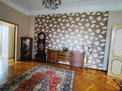 İcarəyə verilir 3 otaqlı köhnə tikili 75 m², 28 May m., photo 1 from 8