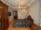 Satılır 5 otaqlı köhnə tikili 120 m², Xalqlar Dostluğu m., photo 4 from 8