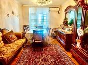 Продаётся 3-комн. вторичка 75 м², м. Кара Караев, photo 1 from 8