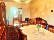 Продаётся 3-комн. вторичка 75 м², м. Кара Караев, photo 2 from 8