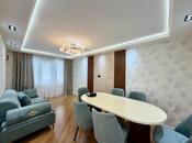 Сдаётся 3-комн. вторичка 80 м², м. Нефтчиляр, photo 1 from 8