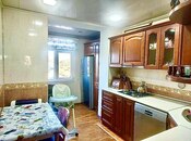Продаётся 3-комн. вторичка 75 м², м. Нефтчиляр, photo 4 from 8