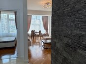 İcarəyə verilir 2 otaqlı yeni tikili 60 m², 28 May m., photo 3 from 8