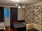 İcarəyə verilir 3 otaqlı köhnə tikili 80 m², İnşaatçılar m., photo 1 from 5
