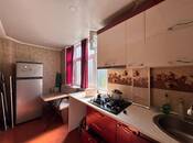 Satılır 3 otaqlı köhnə tikili 60 m², Elmlər Akademiyası m., photo 4 from 8