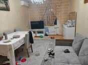 Satılır 3 otaqlı köhnə tikili 74 m², Yeni Günəşli q., photo 1 from 8