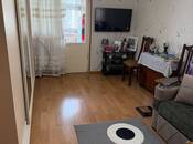 Продаётся 2-комн. вторичка 41 м², м. Нефтчиляр, photo 2 from 8