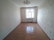 Продаётся 3-комн. вторичка 70 м², м. Ази Асланов, photo 4 from 8