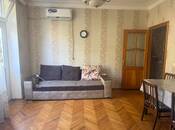 İcarəyə verilir 2 otaqlı köhnə tikili 50 m², 8 Noyabr m., photo 1 from 8