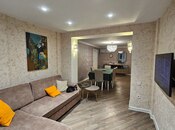 Продаётся 3-комн. вторичка 100 м², м. Иншаатчылар, photo 4 from 8
